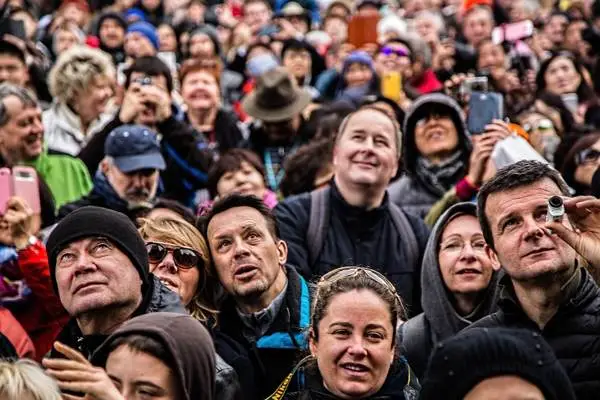 Russian Phone App Can Identity Strangers In Pictures With 70% Accuracy
